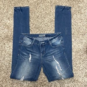 Alloy Distressed Skinny Jean